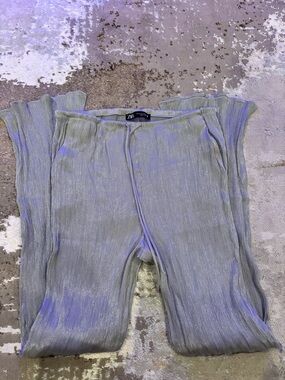 Zara Shimmery Light Silver Pleated Pants